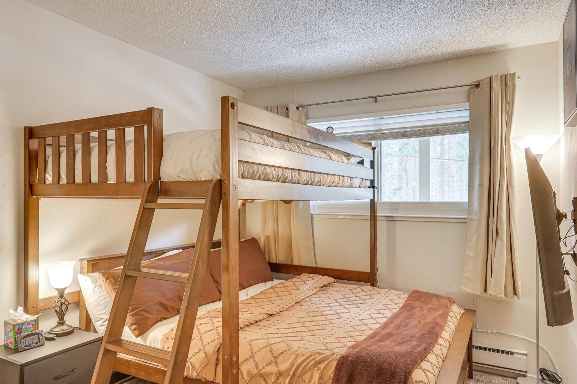 Incline Village Condo With Deck 1 Mi To Lake Tahoe Extérieur photo